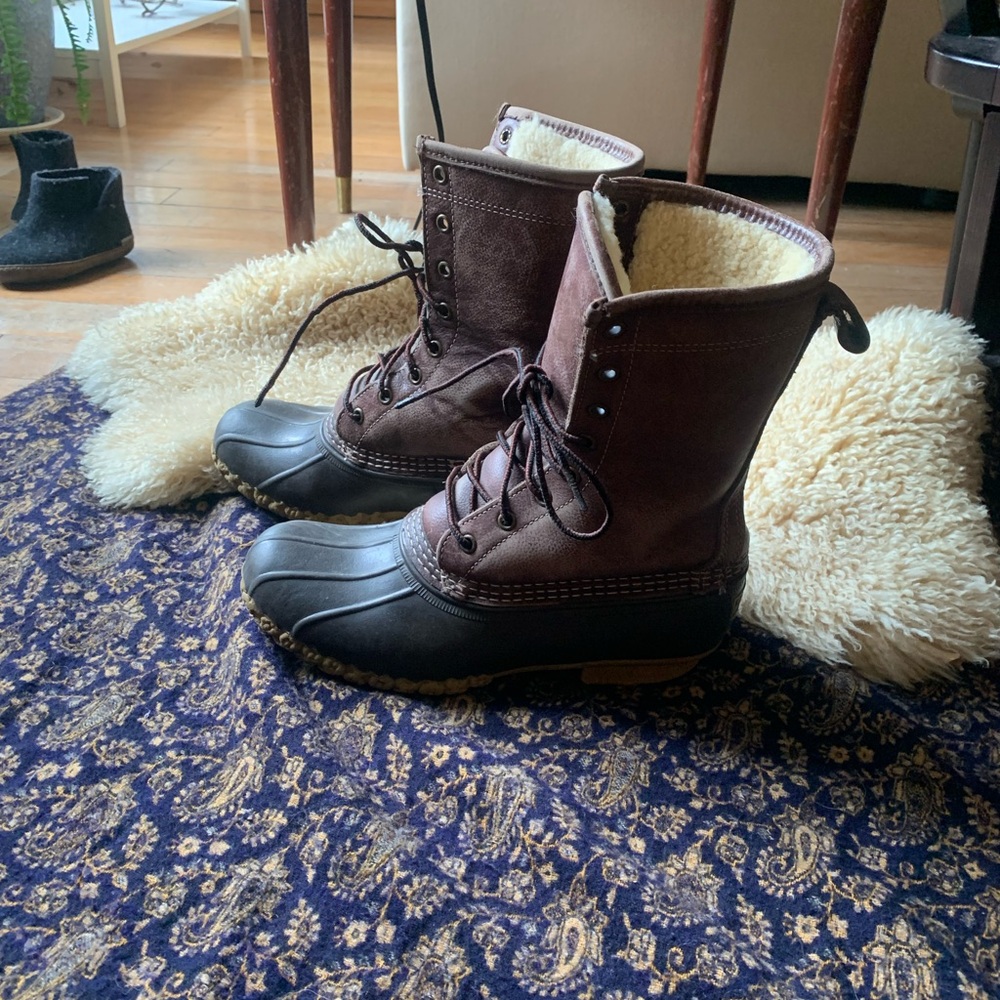 L.L. Bean Women’s size 8 Shearling Lined Boots